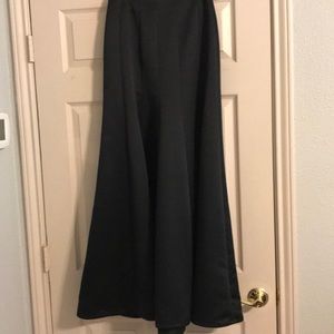 Lady’s Black Evening Skirt